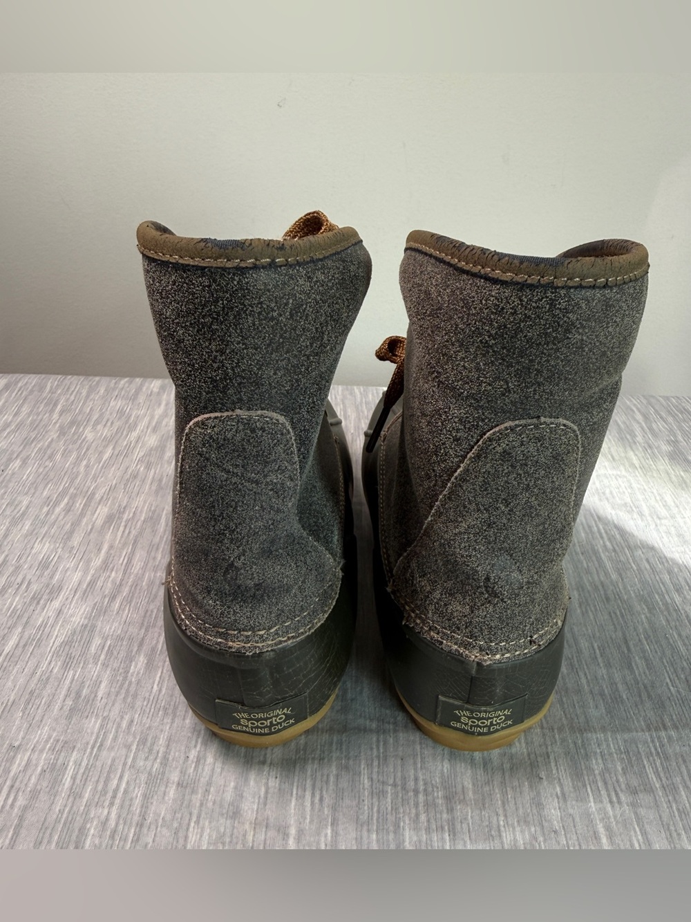 Vintage Sporto Diana Duck Boot | 7 | Gray Suede Faux Fur Lined | Genuine Duck - Picture 4 of 10